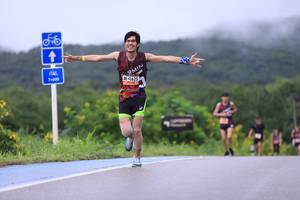 BIB: 7000, 1625
                            <button type="button" onclick="openModal(5608512)" class="btn btn-primary btn-sm float-right btn-popup" data-toggle="modal" data-target=".modal-high-quality">
                        <i class="fas fa-shopping-cart"></i> Add to Cart
                    </button>
                                            <button type="button" onclick="isThisMe(5608512, true)" class="btn btn-success btn-sm float-right btn-popup btn-isme hidden" data-toggle="tooltip" data-placement="bottom" title="นี่คือรูปของคุณใช่ไหม คลิกที่นี่เพื่อเอาเข้าอัลบั้ม">
                        <i class="fas fa-plus"></i> Add to album
                    </button>
                    <button type="button" onclick="isThisMe(5608512, false)" class="btn btn-warning btn-sm float-right btn-popup btn-isnotme hidden">
                        <i class="fas fa-ban"></i> Remove from album
                    </button>