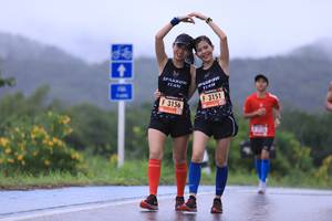 BIB: 3151, 3156
                            <button type="button" onclick="openModal(5635835)" class="btn btn-primary btn-sm float-right btn-popup" data-toggle="modal" data-target=".modal-high-quality">
                        <i class="fas fa-shopping-cart"></i> Add to Cart
                    </button>
                                            <button type="button" onclick="isThisMe(5635835, true)" class="btn btn-success btn-sm float-right btn-popup btn-isme hidden" data-toggle="tooltip" data-placement="bottom" title="นี่คือรูปของคุณใช่ไหม คลิกที่นี่เพื่อเอาเข้าอัลบั้ม">
                        <i class="fas fa-plus"></i> Add to album
                    </button>
                    <button type="button" onclick="isThisMe(5635835, false)" class="btn btn-warning btn-sm float-right btn-popup btn-isnotme hidden">
                        <i class="fas fa-ban"></i> Remove from album
                    </button>