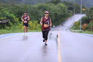 BIB: 313
                            <button type="button" onclick="openModal(5607973)" class="btn btn-primary btn-sm float-right btn-popup" data-toggle="modal" data-target=".modal-high-quality">
                        <i class="fas fa-shopping-cart"></i> Add to Cart
                    </button>
                                            <button type="button" onclick="isThisMe(5607973, true)" class="btn btn-success btn-sm float-right btn-popup btn-isme hidden" data-toggle="tooltip" data-placement="bottom" title="นี่คือรูปของคุณใช่ไหม คลิกที่นี่เพื่อเอาเข้าอัลบั้ม">
                        <i class="fas fa-plus"></i> Add to album
                    </button>
                    <button type="button" onclick="isThisMe(5607973, false)" class="btn btn-warning btn-sm float-right btn-popup btn-isnotme hidden">
                        <i class="fas fa-ban"></i> Remove from album
                    </button>