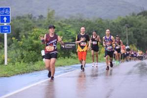 BIB: 7000, 3032
                            <button type="button" onclick="openModal(5613280)" class="btn btn-primary btn-sm float-right btn-popup" data-toggle="modal" data-target=".modal-high-quality">
                        <i class="fas fa-shopping-cart"></i> Add to Cart
                    </button>
                                            <button type="button" onclick="isThisMe(5613280, true)" class="btn btn-success btn-sm float-right btn-popup btn-isme hidden" data-toggle="tooltip" data-placement="bottom" title="นี่คือรูปของคุณใช่ไหม คลิกที่นี่เพื่อเอาเข้าอัลบั้ม">
                        <i class="fas fa-plus"></i> Add to album
                    </button>
                    <button type="button" onclick="isThisMe(5613280, false)" class="btn btn-warning btn-sm float-right btn-popup btn-isnotme hidden">
                        <i class="fas fa-ban"></i> Remove from album
                    </button>