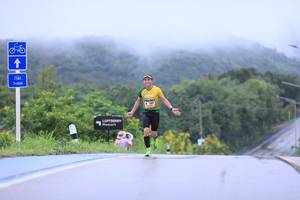 BIB: 7000
                            <button type="button" onclick="openModal(5604202)" class="btn btn-primary btn-sm float-right btn-popup" data-toggle="modal" data-target=".modal-high-quality">
                        <i class="fas fa-shopping-cart"></i> Add to Cart
                    </button>
                                            <button type="button" onclick="isThisMe(5604202, true)" class="btn btn-success btn-sm float-right btn-popup btn-isme hidden" data-toggle="tooltip" data-placement="bottom" title="นี่คือรูปของคุณใช่ไหม คลิกที่นี่เพื่อเอาเข้าอัลบั้ม">
                        <i class="fas fa-plus"></i> Add to album
                    </button>
                    <button type="button" onclick="isThisMe(5604202, false)" class="btn btn-warning btn-sm float-right btn-popup btn-isnotme hidden">
                        <i class="fas fa-ban"></i> Remove from album
                    </button>