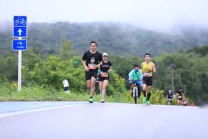 BIB: 7000, 172, 2415
                            <button type="button" onclick="openModal(5606538)" class="btn btn-primary btn-sm float-right btn-popup" data-toggle="modal" data-target=".modal-high-quality">
                        <i class="fas fa-shopping-cart"></i> Add to Cart
                    </button>
                                            <button type="button" onclick="isThisMe(5606538, true)" class="btn btn-success btn-sm float-right btn-popup btn-isme hidden" data-toggle="tooltip" data-placement="bottom" title="นี่คือรูปของคุณใช่ไหม คลิกที่นี่เพื่อเอาเข้าอัลบั้ม">
                        <i class="fas fa-plus"></i> Add to album
                    </button>
                    <button type="button" onclick="isThisMe(5606538, false)" class="btn btn-warning btn-sm float-right btn-popup btn-isnotme hidden">
                        <i class="fas fa-ban"></i> Remove from album
                    </button>