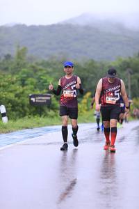 BIB: 1609, 1604
                            <button type="button" onclick="openModal(5620213)" class="btn btn-primary btn-sm float-right btn-popup" data-toggle="modal" data-target=".modal-high-quality">
                        <i class="fas fa-shopping-cart"></i> Add to Cart
                    </button>
                                            <button type="button" onclick="isThisMe(5620213, true)" class="btn btn-success btn-sm float-right btn-popup btn-isme hidden" data-toggle="tooltip" data-placement="bottom" title="นี่คือรูปของคุณใช่ไหม คลิกที่นี่เพื่อเอาเข้าอัลบั้ม">
                        <i class="fas fa-plus"></i> Add to album
                    </button>
                    <button type="button" onclick="isThisMe(5620213, false)" class="btn btn-warning btn-sm float-right btn-popup btn-isnotme hidden">
                        <i class="fas fa-ban"></i> Remove from album
                    </button>