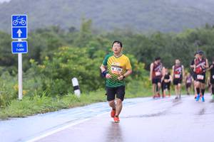 BIB: 7000, 1204
                            <button type="button" onclick="openModal(5621962)" class="btn btn-primary btn-sm float-right btn-popup" data-toggle="modal" data-target=".modal-high-quality">
                        <i class="fas fa-shopping-cart"></i> Add to Cart
                    </button>
                                            <button type="button" onclick="isThisMe(5621962, true)" class="btn btn-success btn-sm float-right btn-popup btn-isme hidden" data-toggle="tooltip" data-placement="bottom" title="นี่คือรูปของคุณใช่ไหม คลิกที่นี่เพื่อเอาเข้าอัลบั้ม">
                        <i class="fas fa-plus"></i> Add to album
                    </button>
                    <button type="button" onclick="isThisMe(5621962, false)" class="btn btn-warning btn-sm float-right btn-popup btn-isnotme hidden">
                        <i class="fas fa-ban"></i> Remove from album
                    </button>