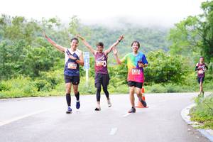 BIB: 153, 102, 152
                            <button type="button" onclick="openModal(5656924)" class="btn btn-primary btn-sm float-right btn-popup" data-toggle="modal" data-target=".modal-high-quality">
                        <i class="fas fa-shopping-cart"></i> Add to Cart
                    </button>
                                            <button type="button" onclick="isThisMe(5656924, true)" class="btn btn-success btn-sm float-right btn-popup btn-isme hidden" data-toggle="tooltip" data-placement="bottom" title="นี่คือรูปของคุณใช่ไหม คลิกที่นี่เพื่อเอาเข้าอัลบั้ม">
                        <i class="fas fa-plus"></i> Add to album
                    </button>
                    <button type="button" onclick="isThisMe(5656924, false)" class="btn btn-warning btn-sm float-right btn-popup btn-isnotme hidden">
                        <i class="fas fa-ban"></i> Remove from album
                    </button>