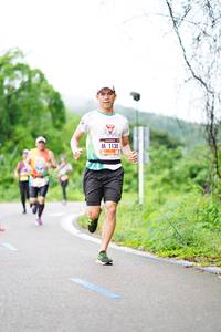 BIB: 1130
                            <button type="button" onclick="openModal(5660518)" class="btn btn-primary btn-sm float-right btn-popup" data-toggle="modal" data-target=".modal-high-quality">
                        <i class="fas fa-shopping-cart"></i> Add to Cart
                    </button>
                                            <button type="button" onclick="isThisMe(5660518, true)" class="btn btn-success btn-sm float-right btn-popup btn-isme hidden" data-toggle="tooltip" data-placement="bottom" title="นี่คือรูปของคุณใช่ไหม คลิกที่นี่เพื่อเอาเข้าอัลบั้ม">
                        <i class="fas fa-plus"></i> Add to album
                    </button>
                    <button type="button" onclick="isThisMe(5660518, false)" class="btn btn-warning btn-sm float-right btn-popup btn-isnotme hidden">
                        <i class="fas fa-ban"></i> Remove from album
                    </button>