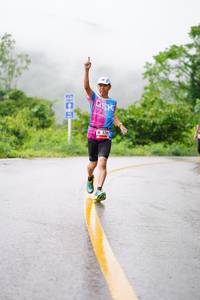 BIB: 520
                            <button type="button" onclick="openModal(5618795)" class="btn btn-primary btn-sm float-right btn-popup" data-toggle="modal" data-target=".modal-high-quality">
                        <i class="fas fa-shopping-cart"></i> Add to Cart
                    </button>
                                            <button type="button" onclick="isThisMe(5618795, true)" class="btn btn-success btn-sm float-right btn-popup btn-isme hidden" data-toggle="tooltip" data-placement="bottom" title="นี่คือรูปของคุณใช่ไหม คลิกที่นี่เพื่อเอาเข้าอัลบั้ม">
                        <i class="fas fa-plus"></i> Add to album
                    </button>
                    <button type="button" onclick="isThisMe(5618795, false)" class="btn btn-warning btn-sm float-right btn-popup btn-isnotme hidden">
                        <i class="fas fa-ban"></i> Remove from album
                    </button>