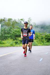 BIB: 5100, 
                            <button type="button" onclick="openModal(5650728)" class="btn btn-primary btn-sm float-right btn-popup" data-toggle="modal" data-target=".modal-high-quality">
                        <i class="fas fa-shopping-cart"></i> Add to Cart
                    </button>
                                            <button type="button" onclick="isThisMe(5650728, true)" class="btn btn-success btn-sm float-right btn-popup btn-isme hidden" data-toggle="tooltip" data-placement="bottom" title="นี่คือรูปของคุณใช่ไหม คลิกที่นี่เพื่อเอาเข้าอัลบั้ม">
                        <i class="fas fa-plus"></i> Add to album
                    </button>
                    <button type="button" onclick="isThisMe(5650728, false)" class="btn btn-warning btn-sm float-right btn-popup btn-isnotme hidden">
                        <i class="fas fa-ban"></i> Remove from album
                    </button>