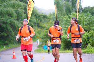 BIB: 330
                            <button type="button" onclick="openModal(5668736)" class="btn btn-primary btn-sm float-right btn-popup" data-toggle="modal" data-target=".modal-high-quality">
                        <i class="fas fa-shopping-cart"></i> Add to Cart
                    </button>
                                            <button type="button" onclick="isThisMe(5668736, true)" class="btn btn-success btn-sm float-right btn-popup btn-isme hidden" data-toggle="tooltip" data-placement="bottom" title="นี่คือรูปของคุณใช่ไหม คลิกที่นี่เพื่อเอาเข้าอัลบั้ม">
                        <i class="fas fa-plus"></i> Add to album
                    </button>
                    <button type="button" onclick="isThisMe(5668736, false)" class="btn btn-warning btn-sm float-right btn-popup btn-isnotme hidden">
                        <i class="fas fa-ban"></i> Remove from album
                    </button>