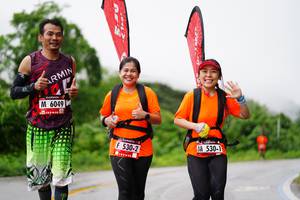 BIB: 6049
                            <button type="button" onclick="openModal(5625818)" class="btn btn-primary btn-sm float-right btn-popup" data-toggle="modal" data-target=".modal-high-quality">
                        <i class="fas fa-shopping-cart"></i> Add to Cart
                    </button>
                                            <button type="button" onclick="isThisMe(5625818, true)" class="btn btn-success btn-sm float-right btn-popup btn-isme hidden" data-toggle="tooltip" data-placement="bottom" title="นี่คือรูปของคุณใช่ไหม คลิกที่นี่เพื่อเอาเข้าอัลบั้ม">
                        <i class="fas fa-plus"></i> Add to album
                    </button>
                    <button type="button" onclick="isThisMe(5625818, false)" class="btn btn-warning btn-sm float-right btn-popup btn-isnotme hidden">
                        <i class="fas fa-ban"></i> Remove from album
                    </button>