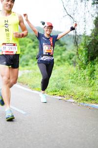 BIB: 3293, 5919
                            <button type="button" onclick="openModal(5661363)" class="btn btn-primary btn-sm float-right btn-popup" data-toggle="modal" data-target=".modal-high-quality">
                        <i class="fas fa-shopping-cart"></i> Add to Cart
                    </button>
                                            <button type="button" onclick="isThisMe(5661363, true)" class="btn btn-success btn-sm float-right btn-popup btn-isme hidden" data-toggle="tooltip" data-placement="bottom" title="นี่คือรูปของคุณใช่ไหม คลิกที่นี่เพื่อเอาเข้าอัลบั้ม">
                        <i class="fas fa-plus"></i> Add to album
                    </button>
                    <button type="button" onclick="isThisMe(5661363, false)" class="btn btn-warning btn-sm float-right btn-popup btn-isnotme hidden">
                        <i class="fas fa-ban"></i> Remove from album
                    </button>