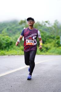 BIB: 1096
                            <button type="button" onclick="openModal(5656649)" class="btn btn-primary btn-sm float-right btn-popup" data-toggle="modal" data-target=".modal-high-quality">
                        <i class="fas fa-shopping-cart"></i> Add to Cart
                    </button>
                                            <button type="button" onclick="isThisMe(5656649, true)" class="btn btn-success btn-sm float-right btn-popup btn-isme hidden" data-toggle="tooltip" data-placement="bottom" title="นี่คือรูปของคุณใช่ไหม คลิกที่นี่เพื่อเอาเข้าอัลบั้ม">
                        <i class="fas fa-plus"></i> Add to album
                    </button>
                    <button type="button" onclick="isThisMe(5656649, false)" class="btn btn-warning btn-sm float-right btn-popup btn-isnotme hidden">
                        <i class="fas fa-ban"></i> Remove from album
                    </button>