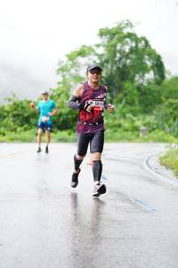 BIB: 824
                            <button type="button" onclick="openModal(5690029)" class="btn btn-primary btn-sm float-right btn-popup" data-toggle="modal" data-target=".modal-high-quality">
                        <i class="fas fa-shopping-cart"></i> Add to Cart
                    </button>
                                            <button type="button" onclick="isThisMe(5690029, true)" class="btn btn-success btn-sm float-right btn-popup btn-isme hidden" data-toggle="tooltip" data-placement="bottom" title="นี่คือรูปของคุณใช่ไหม คลิกที่นี่เพื่อเอาเข้าอัลบั้ม">
                        <i class="fas fa-plus"></i> Add to album
                    </button>
                    <button type="button" onclick="isThisMe(5690029, false)" class="btn btn-warning btn-sm float-right btn-popup btn-isnotme hidden">
                        <i class="fas fa-ban"></i> Remove from album
                    </button>