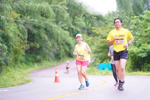 BIB: 1413, 3268
                            <button type="button" onclick="openModal(5647099)" class="btn btn-primary btn-sm float-right btn-popup" data-toggle="modal" data-target=".modal-high-quality">
                        <i class="fas fa-shopping-cart"></i> Add to Cart
                    </button>
                                            <button type="button" onclick="isThisMe(5647099, true)" class="btn btn-success btn-sm float-right btn-popup btn-isme hidden" data-toggle="tooltip" data-placement="bottom" title="นี่คือรูปของคุณใช่ไหม คลิกที่นี่เพื่อเอาเข้าอัลบั้ม">
                        <i class="fas fa-plus"></i> Add to album
                    </button>
                    <button type="button" onclick="isThisMe(5647099, false)" class="btn btn-warning btn-sm float-right btn-popup btn-isnotme hidden">
                        <i class="fas fa-ban"></i> Remove from album
                    </button>