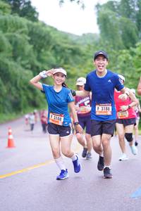 BIB: 3188, 3108, 321
                            <button type="button" onclick="openModal(5667921)" class="btn btn-primary btn-sm float-right btn-popup" data-toggle="modal" data-target=".modal-high-quality">
                        <i class="fas fa-shopping-cart"></i> Add to Cart
                    </button>
                                            <button type="button" onclick="isThisMe(5667921, true)" class="btn btn-success btn-sm float-right btn-popup btn-isme hidden" data-toggle="tooltip" data-placement="bottom" title="นี่คือรูปของคุณใช่ไหม คลิกที่นี่เพื่อเอาเข้าอัลบั้ม">
                        <i class="fas fa-plus"></i> Add to album
                    </button>
                    <button type="button" onclick="isThisMe(5667921, false)" class="btn btn-warning btn-sm float-right btn-popup btn-isnotme hidden">
                        <i class="fas fa-ban"></i> Remove from album
                    </button>