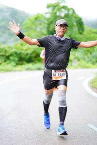 BIB: 1630
                            <button type="button" onclick="openModal(5661813)" class="btn btn-primary btn-sm float-right btn-popup" data-toggle="modal" data-target=".modal-high-quality">
                        <i class="fas fa-shopping-cart"></i> Add to Cart
                    </button>
                                            <button type="button" onclick="isThisMe(5661813, true)" class="btn btn-success btn-sm float-right btn-popup btn-isme hidden" data-toggle="tooltip" data-placement="bottom" title="นี่คือรูปของคุณใช่ไหม คลิกที่นี่เพื่อเอาเข้าอัลบั้ม">
                        <i class="fas fa-plus"></i> Add to album
                    </button>
                    <button type="button" onclick="isThisMe(5661813, false)" class="btn btn-warning btn-sm float-right btn-popup btn-isnotme hidden">
                        <i class="fas fa-ban"></i> Remove from album
                    </button>