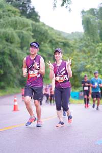 BIB: 1047, 3037
                            <button type="button" onclick="openModal(5668033)" class="btn btn-primary btn-sm float-right btn-popup" data-toggle="modal" data-target=".modal-high-quality">
                        <i class="fas fa-shopping-cart"></i> Add to Cart
                    </button>
                                            <button type="button" onclick="isThisMe(5668033, true)" class="btn btn-success btn-sm float-right btn-popup btn-isme hidden" data-toggle="tooltip" data-placement="bottom" title="นี่คือรูปของคุณใช่ไหม คลิกที่นี่เพื่อเอาเข้าอัลบั้ม">
                        <i class="fas fa-plus"></i> Add to album
                    </button>
                    <button type="button" onclick="isThisMe(5668033, false)" class="btn btn-warning btn-sm float-right btn-popup btn-isnotme hidden">
                        <i class="fas fa-ban"></i> Remove from album
                    </button>