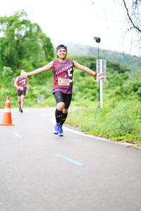 BIB: 1326
                            <button type="button" onclick="openModal(5660072)" class="btn btn-primary btn-sm float-right btn-popup" data-toggle="modal" data-target=".modal-high-quality">
                        <i class="fas fa-shopping-cart"></i> Add to Cart
                    </button>
                                            <button type="button" onclick="isThisMe(5660072, true)" class="btn btn-success btn-sm float-right btn-popup btn-isme hidden" data-toggle="tooltip" data-placement="bottom" title="นี่คือรูปของคุณใช่ไหม คลิกที่นี่เพื่อเอาเข้าอัลบั้ม">
                        <i class="fas fa-plus"></i> Add to album
                    </button>
                    <button type="button" onclick="isThisMe(5660072, false)" class="btn btn-warning btn-sm float-right btn-popup btn-isnotme hidden">
                        <i class="fas fa-ban"></i> Remove from album
                    </button>