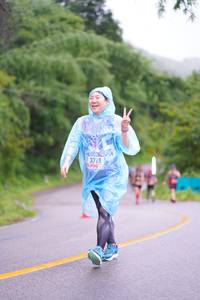 BIB: 3328
                            <button type="button" onclick="openModal(5645811)" class="btn btn-primary btn-sm float-right btn-popup" data-toggle="modal" data-target=".modal-high-quality">
                        <i class="fas fa-shopping-cart"></i> Add to Cart
                    </button>
                                            <button type="button" onclick="isThisMe(5645811, true)" class="btn btn-success btn-sm float-right btn-popup btn-isme hidden" data-toggle="tooltip" data-placement="bottom" title="นี่คือรูปของคุณใช่ไหม คลิกที่นี่เพื่อเอาเข้าอัลบั้ม">
                        <i class="fas fa-plus"></i> Add to album
                    </button>
                    <button type="button" onclick="isThisMe(5645811, false)" class="btn btn-warning btn-sm float-right btn-popup btn-isnotme hidden">
                        <i class="fas fa-ban"></i> Remove from album
                    </button>