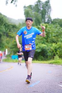 BIB: 1250
                            <button type="button" onclick="openModal(5668404)" class="btn btn-primary btn-sm float-right btn-popup" data-toggle="modal" data-target=".modal-high-quality">
                        <i class="fas fa-shopping-cart"></i> Add to Cart
                    </button>
                                            <button type="button" onclick="isThisMe(5668404, true)" class="btn btn-success btn-sm float-right btn-popup btn-isme hidden" data-toggle="tooltip" data-placement="bottom" title="นี่คือรูปของคุณใช่ไหม คลิกที่นี่เพื่อเอาเข้าอัลบั้ม">
                        <i class="fas fa-plus"></i> Add to album
                    </button>
                    <button type="button" onclick="isThisMe(5668404, false)" class="btn btn-warning btn-sm float-right btn-popup btn-isnotme hidden">
                        <i class="fas fa-ban"></i> Remove from album
                    </button>