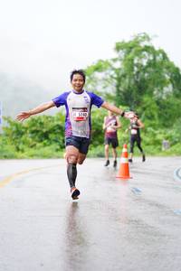 BIB: 5140
                            <button type="button" onclick="openModal(5616348)" class="btn btn-primary btn-sm float-right btn-popup" data-toggle="modal" data-target=".modal-high-quality">
                        <i class="fas fa-shopping-cart"></i> Add to Cart
                    </button>
                                            <button type="button" onclick="isThisMe(5616348, true)" class="btn btn-success btn-sm float-right btn-popup btn-isme hidden" data-toggle="tooltip" data-placement="bottom" title="นี่คือรูปของคุณใช่ไหม คลิกที่นี่เพื่อเอาเข้าอัลบั้ม">
                        <i class="fas fa-plus"></i> Add to album
                    </button>
                    <button type="button" onclick="isThisMe(5616348, false)" class="btn btn-warning btn-sm float-right btn-popup btn-isnotme hidden">
                        <i class="fas fa-ban"></i> Remove from album
                    </button>