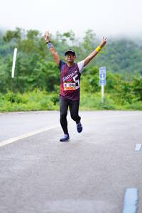 BIB: 1096
                            <button type="button" onclick="openModal(5656632)" class="btn btn-primary btn-sm float-right btn-popup" data-toggle="modal" data-target=".modal-high-quality">
                        <i class="fas fa-shopping-cart"></i> Add to Cart
                    </button>
                                            <button type="button" onclick="isThisMe(5656632, true)" class="btn btn-success btn-sm float-right btn-popup btn-isme hidden" data-toggle="tooltip" data-placement="bottom" title="นี่คือรูปของคุณใช่ไหม คลิกที่นี่เพื่อเอาเข้าอัลบั้ม">
                        <i class="fas fa-plus"></i> Add to album
                    </button>
                    <button type="button" onclick="isThisMe(5656632, false)" class="btn btn-warning btn-sm float-right btn-popup btn-isnotme hidden">
                        <i class="fas fa-ban"></i> Remove from album
                    </button>