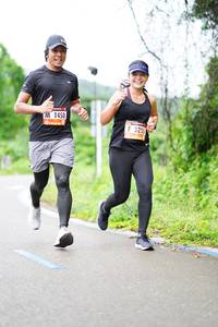 BIB: 1450, 3255
                            <button type="button" onclick="openModal(5661591)" class="btn btn-primary btn-sm float-right btn-popup" data-toggle="modal" data-target=".modal-high-quality">
                        <i class="fas fa-shopping-cart"></i> Add to Cart
                    </button>
                                            <button type="button" onclick="isThisMe(5661591, true)" class="btn btn-success btn-sm float-right btn-popup btn-isme hidden" data-toggle="tooltip" data-placement="bottom" title="นี่คือรูปของคุณใช่ไหม คลิกที่นี่เพื่อเอาเข้าอัลบั้ม">
                        <i class="fas fa-plus"></i> Add to album
                    </button>
                    <button type="button" onclick="isThisMe(5661591, false)" class="btn btn-warning btn-sm float-right btn-popup btn-isnotme hidden">
                        <i class="fas fa-ban"></i> Remove from album
                    </button>