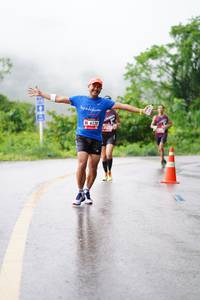 BIB: 6220
                            <button type="button" onclick="openModal(5689636)" class="btn btn-primary btn-sm float-right btn-popup" data-toggle="modal" data-target=".modal-high-quality">
                        <i class="fas fa-shopping-cart"></i> Add to Cart
                    </button>
                                            <button type="button" onclick="isThisMe(5689636, true)" class="btn btn-success btn-sm float-right btn-popup btn-isme hidden" data-toggle="tooltip" data-placement="bottom" title="นี่คือรูปของคุณใช่ไหม คลิกที่นี่เพื่อเอาเข้าอัลบั้ม">
                        <i class="fas fa-plus"></i> Add to album
                    </button>
                    <button type="button" onclick="isThisMe(5689636, false)" class="btn btn-warning btn-sm float-right btn-popup btn-isnotme hidden">
                        <i class="fas fa-ban"></i> Remove from album
                    </button>