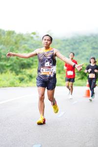 BIB: 1493
                            <button type="button" onclick="openModal(5658688)" class="btn btn-primary btn-sm float-right btn-popup" data-toggle="modal" data-target=".modal-high-quality">
                        <i class="fas fa-shopping-cart"></i> Add to Cart
                    </button>
                                            <button type="button" onclick="isThisMe(5658688, true)" class="btn btn-success btn-sm float-right btn-popup btn-isme hidden" data-toggle="tooltip" data-placement="bottom" title="นี่คือรูปของคุณใช่ไหม คลิกที่นี่เพื่อเอาเข้าอัลบั้ม">
                        <i class="fas fa-plus"></i> Add to album
                    </button>
                    <button type="button" onclick="isThisMe(5658688, false)" class="btn btn-warning btn-sm float-right btn-popup btn-isnotme hidden">
                        <i class="fas fa-ban"></i> Remove from album
                    </button>