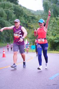 BIB: 1403, 3322
                            <button type="button" onclick="openModal(5667562)" class="btn btn-primary btn-sm float-right btn-popup" data-toggle="modal" data-target=".modal-high-quality">
                        <i class="fas fa-shopping-cart"></i> Add to Cart
                    </button>
                                            <button type="button" onclick="isThisMe(5667562, true)" class="btn btn-success btn-sm float-right btn-popup btn-isme hidden" data-toggle="tooltip" data-placement="bottom" title="นี่คือรูปของคุณใช่ไหม คลิกที่นี่เพื่อเอาเข้าอัลบั้ม">
                        <i class="fas fa-plus"></i> Add to album
                    </button>
                    <button type="button" onclick="isThisMe(5667562, false)" class="btn btn-warning btn-sm float-right btn-popup btn-isnotme hidden">
                        <i class="fas fa-ban"></i> Remove from album
                    </button>