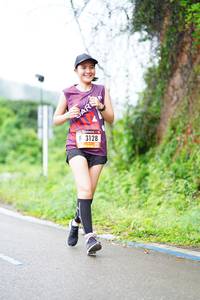 BIB: 3128
                            <button type="button" onclick="openModal(5637448)" class="btn btn-primary btn-sm float-right btn-popup" data-toggle="modal" data-target=".modal-high-quality">
                        <i class="fas fa-shopping-cart"></i> Add to Cart
                    </button>
                                            <button type="button" onclick="isThisMe(5637448, true)" class="btn btn-success btn-sm float-right btn-popup btn-isme hidden" data-toggle="tooltip" data-placement="bottom" title="นี่คือรูปของคุณใช่ไหม คลิกที่นี่เพื่อเอาเข้าอัลบั้ม">
                        <i class="fas fa-plus"></i> Add to album
                    </button>
                    <button type="button" onclick="isThisMe(5637448, false)" class="btn btn-warning btn-sm float-right btn-popup btn-isnotme hidden">
                        <i class="fas fa-ban"></i> Remove from album
                    </button>