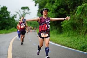 BIB: 3355
                            <button type="button" onclick="openModal(5684548)" class="btn btn-primary btn-sm float-right btn-popup" data-toggle="modal" data-target=".modal-high-quality">
                        <i class="fas fa-shopping-cart"></i> Add to Cart
                    </button>
                                            <button type="button" onclick="isThisMe(5684548, true)" class="btn btn-success btn-sm float-right btn-popup btn-isme hidden" data-toggle="tooltip" data-placement="bottom" title="นี่คือรูปของคุณใช่ไหม คลิกที่นี่เพื่อเอาเข้าอัลบั้ม">
                        <i class="fas fa-plus"></i> Add to album
                    </button>
                    <button type="button" onclick="isThisMe(5684548, false)" class="btn btn-warning btn-sm float-right btn-popup btn-isnotme hidden">
                        <i class="fas fa-ban"></i> Remove from album
                    </button>