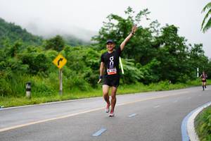 BIB: 1582
                            <button type="button" onclick="openModal(5682378)" class="btn btn-primary btn-sm float-right btn-popup" data-toggle="modal" data-target=".modal-high-quality">
                        <i class="fas fa-shopping-cart"></i> Add to Cart
                    </button>
                                            <button type="button" onclick="isThisMe(5682378, true)" class="btn btn-success btn-sm float-right btn-popup btn-isme hidden" data-toggle="tooltip" data-placement="bottom" title="นี่คือรูปของคุณใช่ไหม คลิกที่นี่เพื่อเอาเข้าอัลบั้ม">
                        <i class="fas fa-plus"></i> Add to album
                    </button>
                    <button type="button" onclick="isThisMe(5682378, false)" class="btn btn-warning btn-sm float-right btn-popup btn-isnotme hidden">
                        <i class="fas fa-ban"></i> Remove from album
                    </button>