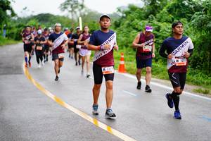 BIB: 1319, 1221
                            <button type="button" onclick="openModal(5677278)" class="btn btn-primary btn-sm float-right btn-popup" data-toggle="modal" data-target=".modal-high-quality">
                        <i class="fas fa-shopping-cart"></i> Add to Cart
                    </button>
                                            <button type="button" onclick="isThisMe(5677278, true)" class="btn btn-success btn-sm float-right btn-popup btn-isme hidden" data-toggle="tooltip" data-placement="bottom" title="นี่คือรูปของคุณใช่ไหม คลิกที่นี่เพื่อเอาเข้าอัลบั้ม">
                        <i class="fas fa-plus"></i> Add to album
                    </button>
                    <button type="button" onclick="isThisMe(5677278, false)" class="btn btn-warning btn-sm float-right btn-popup btn-isnotme hidden">
                        <i class="fas fa-ban"></i> Remove from album
                    </button>