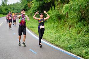 BIB: 3275, 
                            <button type="button" onclick="openModal(5683750)" class="btn btn-primary btn-sm float-right btn-popup" data-toggle="modal" data-target=".modal-high-quality">
                        <i class="fas fa-shopping-cart"></i> Add to Cart
                    </button>
                                            <button type="button" onclick="isThisMe(5683750, true)" class="btn btn-success btn-sm float-right btn-popup btn-isme hidden" data-toggle="tooltip" data-placement="bottom" title="นี่คือรูปของคุณใช่ไหม คลิกที่นี่เพื่อเอาเข้าอัลบั้ม">
                        <i class="fas fa-plus"></i> Add to album
                    </button>
                    <button type="button" onclick="isThisMe(5683750, false)" class="btn btn-warning btn-sm float-right btn-popup btn-isnotme hidden">
                        <i class="fas fa-ban"></i> Remove from album
                    </button>