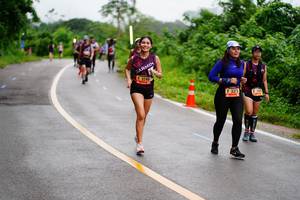 BIB: 3240, 3373
                            <button type="button" onclick="openModal(5677335)" class="btn btn-primary btn-sm float-right btn-popup" data-toggle="modal" data-target=".modal-high-quality">
                        <i class="fas fa-shopping-cart"></i> Add to Cart
                    </button>
                                            <button type="button" onclick="isThisMe(5677335, true)" class="btn btn-success btn-sm float-right btn-popup btn-isme hidden" data-toggle="tooltip" data-placement="bottom" title="นี่คือรูปของคุณใช่ไหม คลิกที่นี่เพื่อเอาเข้าอัลบั้ม">
                        <i class="fas fa-plus"></i> Add to album
                    </button>
                    <button type="button" onclick="isThisMe(5677335, false)" class="btn btn-warning btn-sm float-right btn-popup btn-isnotme hidden">
                        <i class="fas fa-ban"></i> Remove from album
                    </button>