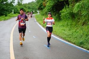 BIB: 1317, 1156
                            <button type="button" onclick="openModal(5681267)" class="btn btn-primary btn-sm float-right btn-popup" data-toggle="modal" data-target=".modal-high-quality">
                        <i class="fas fa-shopping-cart"></i> Add to Cart
                    </button>
                                            <button type="button" onclick="isThisMe(5681267, true)" class="btn btn-success btn-sm float-right btn-popup btn-isme hidden" data-toggle="tooltip" data-placement="bottom" title="นี่คือรูปของคุณใช่ไหม คลิกที่นี่เพื่อเอาเข้าอัลบั้ม">
                        <i class="fas fa-plus"></i> Add to album
                    </button>
                    <button type="button" onclick="isThisMe(5681267, false)" class="btn btn-warning btn-sm float-right btn-popup btn-isnotme hidden">
                        <i class="fas fa-ban"></i> Remove from album
                    </button>