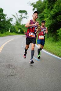 BIB: 1682, 1042
                            <button type="button" onclick="openModal(5681916)" class="btn btn-primary btn-sm float-right btn-popup" data-toggle="modal" data-target=".modal-high-quality">
                        <i class="fas fa-shopping-cart"></i> Add to Cart
                    </button>
                                            <button type="button" onclick="isThisMe(5681916, true)" class="btn btn-success btn-sm float-right btn-popup btn-isme hidden" data-toggle="tooltip" data-placement="bottom" title="นี่คือรูปของคุณใช่ไหม คลิกที่นี่เพื่อเอาเข้าอัลบั้ม">
                        <i class="fas fa-plus"></i> Add to album
                    </button>
                    <button type="button" onclick="isThisMe(5681916, false)" class="btn btn-warning btn-sm float-right btn-popup btn-isnotme hidden">
                        <i class="fas fa-ban"></i> Remove from album
                    </button>