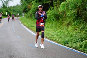 BIB: 1263
                            <button type="button" onclick="openModal(5681338)" class="btn btn-primary btn-sm float-right btn-popup" data-toggle="modal" data-target=".modal-high-quality">
                        <i class="fas fa-shopping-cart"></i> Add to Cart
                    </button>
                                            <button type="button" onclick="isThisMe(5681338, true)" class="btn btn-success btn-sm float-right btn-popup btn-isme hidden" data-toggle="tooltip" data-placement="bottom" title="นี่คือรูปของคุณใช่ไหม คลิกที่นี่เพื่อเอาเข้าอัลบั้ม">
                        <i class="fas fa-plus"></i> Add to album
                    </button>
                    <button type="button" onclick="isThisMe(5681338, false)" class="btn btn-warning btn-sm float-right btn-popup btn-isnotme hidden">
                        <i class="fas fa-ban"></i> Remove from album
                    </button>