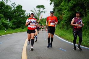 BIB: 1129, 1033, 1483
                            <button type="button" onclick="openModal(5684536)" class="btn btn-primary btn-sm float-right btn-popup" data-toggle="modal" data-target=".modal-high-quality">
                        <i class="fas fa-shopping-cart"></i> Add to Cart
                    </button>
                                            <button type="button" onclick="isThisMe(5684536, true)" class="btn btn-success btn-sm float-right btn-popup btn-isme hidden" data-toggle="tooltip" data-placement="bottom" title="นี่คือรูปของคุณใช่ไหม คลิกที่นี่เพื่อเอาเข้าอัลบั้ม">
                        <i class="fas fa-plus"></i> Add to album
                    </button>
                    <button type="button" onclick="isThisMe(5684536, false)" class="btn btn-warning btn-sm float-right btn-popup btn-isnotme hidden">
                        <i class="fas fa-ban"></i> Remove from album
                    </button>