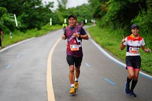 BIB: 1317, 1156
                            <button type="button" onclick="openModal(5681259)" class="btn btn-primary btn-sm float-right btn-popup" data-toggle="modal" data-target=".modal-high-quality">
                        <i class="fas fa-shopping-cart"></i> Add to Cart
                    </button>
                                            <button type="button" onclick="isThisMe(5681259, true)" class="btn btn-success btn-sm float-right btn-popup btn-isme hidden" data-toggle="tooltip" data-placement="bottom" title="นี่คือรูปของคุณใช่ไหม คลิกที่นี่เพื่อเอาเข้าอัลบั้ม">
                        <i class="fas fa-plus"></i> Add to album
                    </button>
                    <button type="button" onclick="isThisMe(5681259, false)" class="btn btn-warning btn-sm float-right btn-popup btn-isnotme hidden">
                        <i class="fas fa-ban"></i> Remove from album
                    </button>