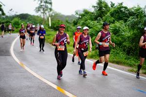 BIB: 3224, 105
                            <button type="button" onclick="openModal(5677306)" class="btn btn-primary btn-sm float-right btn-popup" data-toggle="modal" data-target=".modal-high-quality">
                        <i class="fas fa-shopping-cart"></i> Add to Cart
                    </button>
                                            <button type="button" onclick="isThisMe(5677306, true)" class="btn btn-success btn-sm float-right btn-popup btn-isme hidden" data-toggle="tooltip" data-placement="bottom" title="นี่คือรูปของคุณใช่ไหม คลิกที่นี่เพื่อเอาเข้าอัลบั้ม">
                        <i class="fas fa-plus"></i> Add to album
                    </button>
                    <button type="button" onclick="isThisMe(5677306, false)" class="btn btn-warning btn-sm float-right btn-popup btn-isnotme hidden">
                        <i class="fas fa-ban"></i> Remove from album
                    </button>