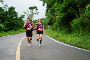 BIB: 1543, 3352
                            <button type="button" onclick="openModal(5684593)" class="btn btn-primary btn-sm float-right btn-popup" data-toggle="modal" data-target=".modal-high-quality">
                        <i class="fas fa-shopping-cart"></i> Add to Cart
                    </button>
                                            <button type="button" onclick="isThisMe(5684593, true)" class="btn btn-success btn-sm float-right btn-popup btn-isme hidden" data-toggle="tooltip" data-placement="bottom" title="นี่คือรูปของคุณใช่ไหม คลิกที่นี่เพื่อเอาเข้าอัลบั้ม">
                        <i class="fas fa-plus"></i> Add to album
                    </button>
                    <button type="button" onclick="isThisMe(5684593, false)" class="btn btn-warning btn-sm float-right btn-popup btn-isnotme hidden">
                        <i class="fas fa-ban"></i> Remove from album
                    </button>