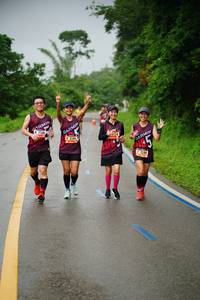 BIB: 104, 3280
                            <button type="button" onclick="openModal(5628653)" class="btn btn-primary btn-sm float-right btn-popup" data-toggle="modal" data-target=".modal-high-quality">
                        <i class="fas fa-shopping-cart"></i> Add to Cart
                    </button>
                                            <button type="button" onclick="isThisMe(5628653, true)" class="btn btn-success btn-sm float-right btn-popup btn-isme hidden" data-toggle="tooltip" data-placement="bottom" title="นี่คือรูปของคุณใช่ไหม คลิกที่นี่เพื่อเอาเข้าอัลบั้ม">
                        <i class="fas fa-plus"></i> Add to album
                    </button>
                    <button type="button" onclick="isThisMe(5628653, false)" class="btn btn-warning btn-sm float-right btn-popup btn-isnotme hidden">
                        <i class="fas fa-ban"></i> Remove from album
                    </button>