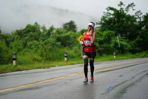 BIB: 5050, 
                            <button type="button" onclick="openModal(5645979)" class="btn btn-primary btn-sm float-right btn-popup" data-toggle="modal" data-target=".modal-high-quality">
                        <i class="fas fa-shopping-cart"></i> Add to Cart
                    </button>
                                            <button type="button" onclick="isThisMe(5645979, true)" class="btn btn-success btn-sm float-right btn-popup btn-isme hidden" data-toggle="tooltip" data-placement="bottom" title="นี่คือรูปของคุณใช่ไหม คลิกที่นี่เพื่อเอาเข้าอัลบั้ม">
                        <i class="fas fa-plus"></i> Add to album
                    </button>
                    <button type="button" onclick="isThisMe(5645979, false)" class="btn btn-warning btn-sm float-right btn-popup btn-isnotme hidden">
                        <i class="fas fa-ban"></i> Remove from album
                    </button>