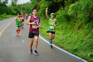 BIB: 1548, 1313
                            <button type="button" onclick="openModal(5622954)" class="btn btn-primary btn-sm float-right btn-popup" data-toggle="modal" data-target=".modal-high-quality">
                        <i class="fas fa-shopping-cart"></i> Add to Cart
                    </button>
                                            <button type="button" onclick="isThisMe(5622954, true)" class="btn btn-success btn-sm float-right btn-popup btn-isme hidden" data-toggle="tooltip" data-placement="bottom" title="นี่คือรูปของคุณใช่ไหม คลิกที่นี่เพื่อเอาเข้าอัลบั้ม">
                        <i class="fas fa-plus"></i> Add to album
                    </button>
                    <button type="button" onclick="isThisMe(5622954, false)" class="btn btn-warning btn-sm float-right btn-popup btn-isnotme hidden">
                        <i class="fas fa-ban"></i> Remove from album
                    </button>