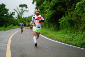 BIB: 1692
                            <button type="button" onclick="openModal(5619475)" class="btn btn-primary btn-sm float-right btn-popup" data-toggle="modal" data-target=".modal-high-quality">
                        <i class="fas fa-shopping-cart"></i> Add to Cart
                    </button>
                                            <button type="button" onclick="isThisMe(5619475, true)" class="btn btn-success btn-sm float-right btn-popup btn-isme hidden" data-toggle="tooltip" data-placement="bottom" title="นี่คือรูปของคุณใช่ไหม คลิกที่นี่เพื่อเอาเข้าอัลบั้ม">
                        <i class="fas fa-plus"></i> Add to album
                    </button>
                    <button type="button" onclick="isThisMe(5619475, false)" class="btn btn-warning btn-sm float-right btn-popup btn-isnotme hidden">
                        <i class="fas fa-ban"></i> Remove from album
                    </button>