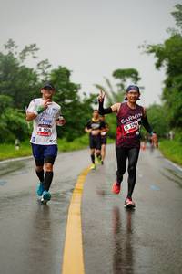 BIB: 5956, 5298
                            <button type="button" onclick="openModal(5633264)" class="btn btn-primary btn-sm float-right btn-popup" data-toggle="modal" data-target=".modal-high-quality">
                        <i class="fas fa-shopping-cart"></i> Add to Cart
                    </button>
                                            <button type="button" onclick="isThisMe(5633264, true)" class="btn btn-success btn-sm float-right btn-popup btn-isme hidden" data-toggle="tooltip" data-placement="bottom" title="นี่คือรูปของคุณใช่ไหม คลิกที่นี่เพื่อเอาเข้าอัลบั้ม">
                        <i class="fas fa-plus"></i> Add to album
                    </button>
                    <button type="button" onclick="isThisMe(5633264, false)" class="btn btn-warning btn-sm float-right btn-popup btn-isnotme hidden">
                        <i class="fas fa-ban"></i> Remove from album
                    </button>