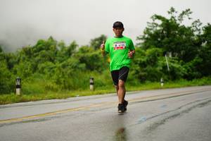 BIB: 6100, 
                            <button type="button" onclick="openModal(5648299)" class="btn btn-primary btn-sm float-right btn-popup" data-toggle="modal" data-target=".modal-high-quality">
                        <i class="fas fa-shopping-cart"></i> Add to Cart
                    </button>
                                            <button type="button" onclick="isThisMe(5648299, true)" class="btn btn-success btn-sm float-right btn-popup btn-isme hidden" data-toggle="tooltip" data-placement="bottom" title="นี่คือรูปของคุณใช่ไหม คลิกที่นี่เพื่อเอาเข้าอัลบั้ม">
                        <i class="fas fa-plus"></i> Add to album
                    </button>
                    <button type="button" onclick="isThisMe(5648299, false)" class="btn btn-warning btn-sm float-right btn-popup btn-isnotme hidden">
                        <i class="fas fa-ban"></i> Remove from album
                    </button>