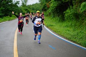 BIB: 330
                            <button type="button" onclick="openModal(5621876)" class="btn btn-primary btn-sm float-right btn-popup" data-toggle="modal" data-target=".modal-high-quality">
                        <i class="fas fa-shopping-cart"></i> Add to Cart
                    </button>
                                            <button type="button" onclick="isThisMe(5621876, true)" class="btn btn-success btn-sm float-right btn-popup btn-isme hidden" data-toggle="tooltip" data-placement="bottom" title="นี่คือรูปของคุณใช่ไหม คลิกที่นี่เพื่อเอาเข้าอัลบั้ม">
                        <i class="fas fa-plus"></i> Add to album
                    </button>
                    <button type="button" onclick="isThisMe(5621876, false)" class="btn btn-warning btn-sm float-right btn-popup btn-isnotme hidden">
                        <i class="fas fa-ban"></i> Remove from album
                    </button>